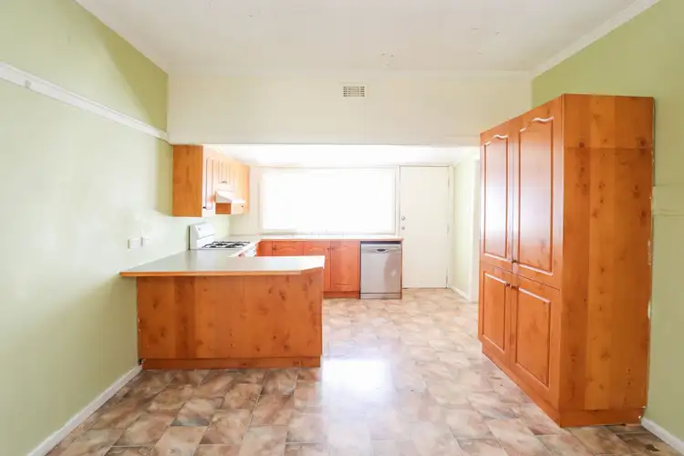 Sixth view of Homely house listing, 127 Burrows Street, Mildura VIC 3500