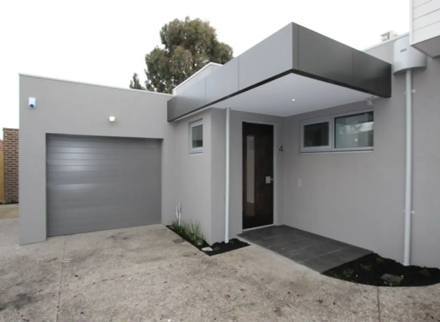 Main view of Homely townhouse listing, 4/15 Carrington Road, Niddrie VIC 3042