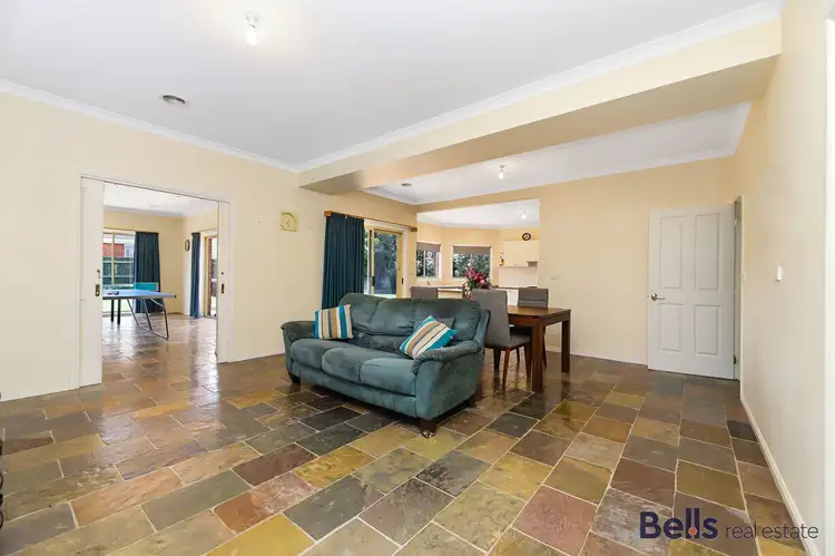 Fifth view of Homely house listing, 10 Oakmont Court, Hillside VIC 3037