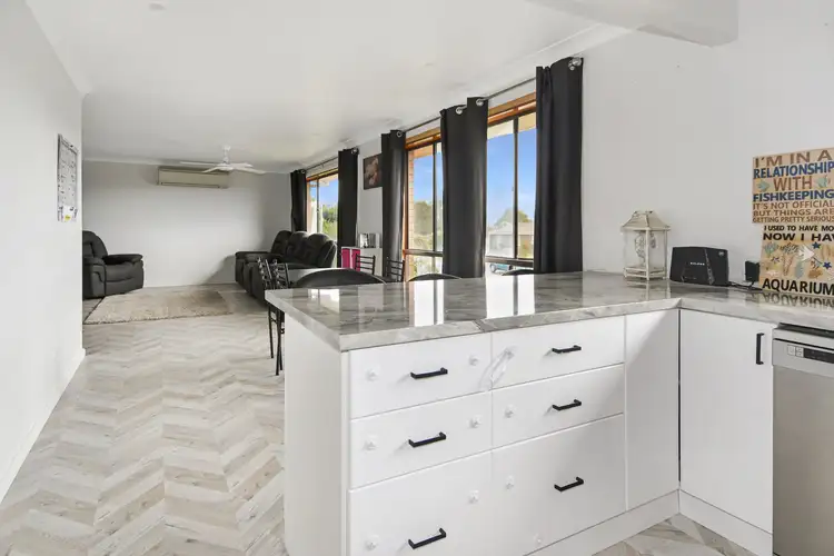 Second view of Homely house listing, 5 Bassett Drive, West Bathurst NSW 2795