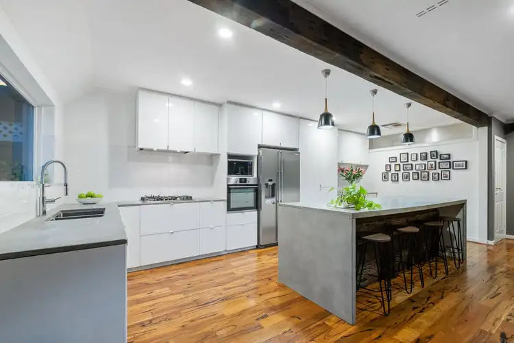 Sixth view of Homely house listing, 8 Oleander Way, Kallaroo WA 6025