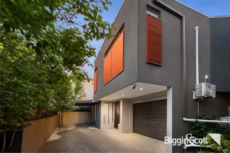 3/35 Clay Drive, Doncaster VIC 3108