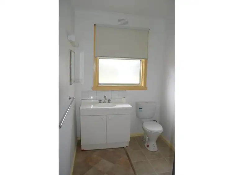 Second view of Homely house listing, 23 Risdon Drive, Notting Hill VIC 3168