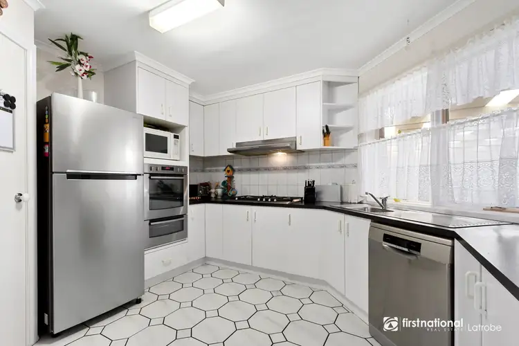 Second view of Homely house listing, 15 Kingsburgh Court, Traralgon VIC 3844