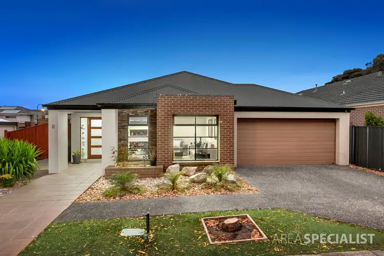 8 Sunline Way, Lyndhurst VIC 3975