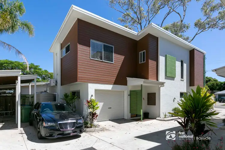 1/4 Moore Street, Victoria Point QLD 4165