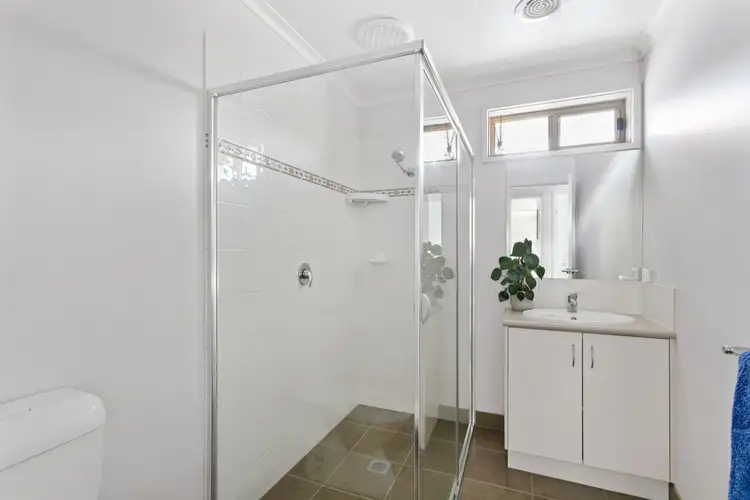 Sixth view of Homely house listing, 13 Campaspe Mews, Strathdale VIC 3550