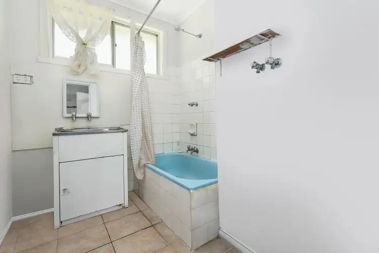 Sixth view of Homely unit listing, 8/7 Dunblane Road, Noble Park VIC 3174