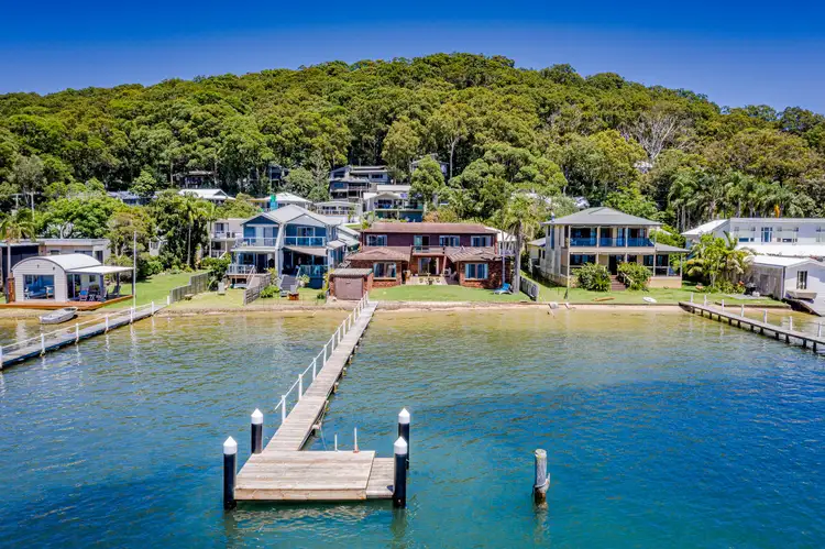 11 Wagstaffe Avenue