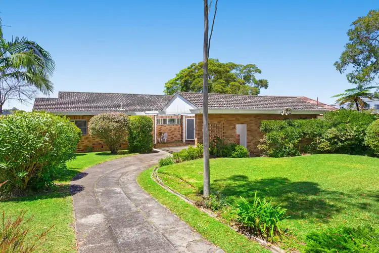 13 Landscape Avenue, Forestville NSW 2087