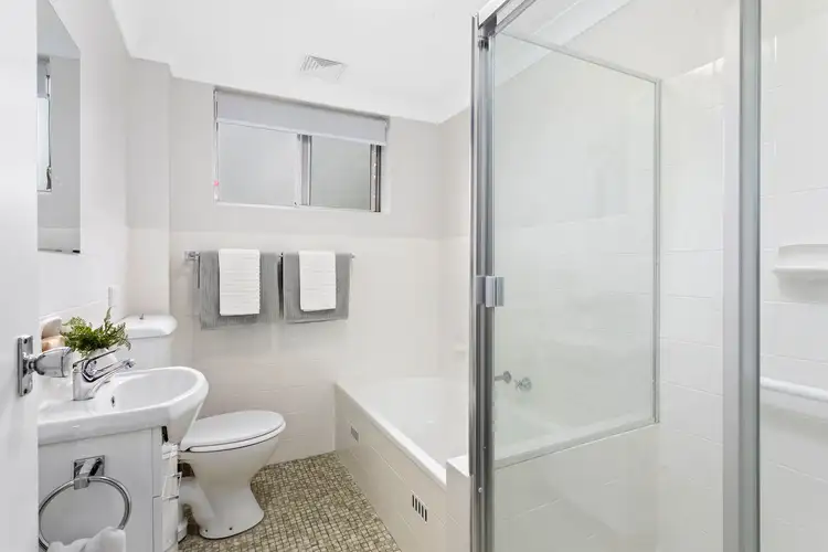 Fifth view of Homely unit listing, 5/584 Blaxland Road, Eastwood NSW 2122