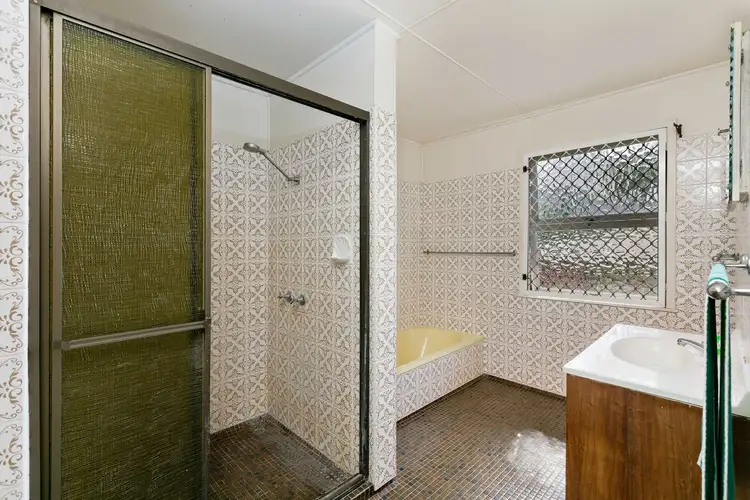 Sixth view of Homely house listing, 1 Barlow Street, Manunda QLD 4870