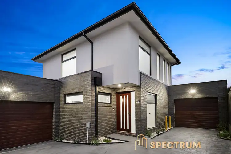 2/32 Springs Road, Clarinda VIC 3169