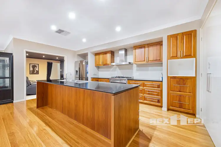 Third view of Homely house listing, 7 Viewgrand Rise, Lysterfield VIC 3156
