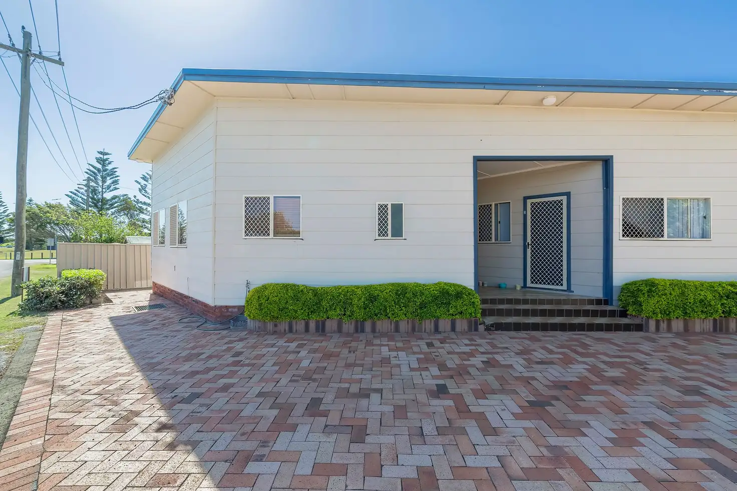 Main view of Homely unit listing, 1/34 Hutton Road, The Entrance North NSW 2261