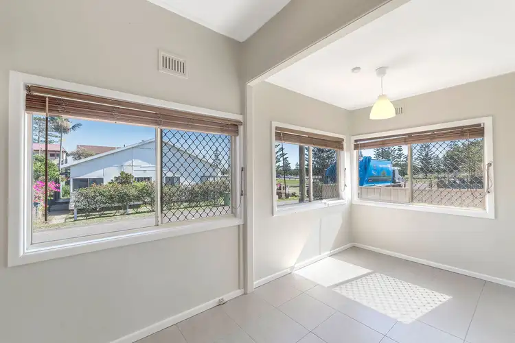 Sixth view of Homely unit listing, 1/34 Hutton Road, The Entrance North NSW 2261