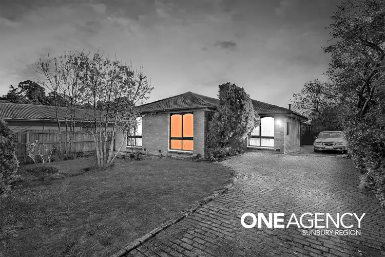 26 Powlett Street, Sunbury VIC 3429