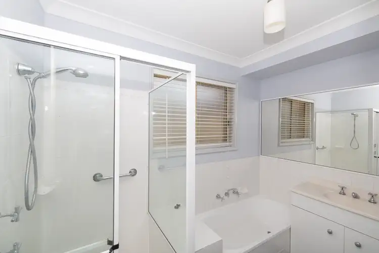 Sixth view of Homely villa listing, 8/8-10 McLachlan Avenue, Long Jetty NSW 2261