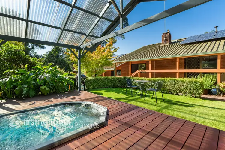12 Baker Street, Cockatoo VIC 3781