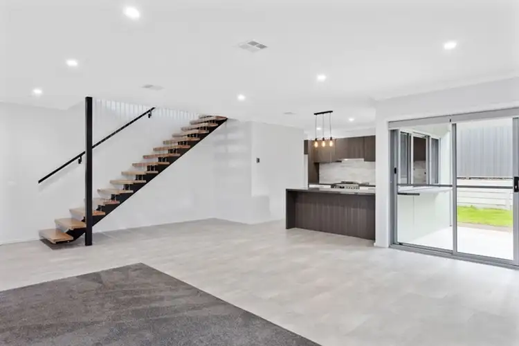 Sixth view of Homely house listing, 2/60A Honeysuckle Street, Ironbark VIC 3550