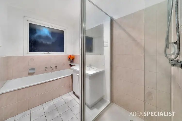 Fifth view of Homely house listing, 6 Jade Court, Hampton Park VIC 3976