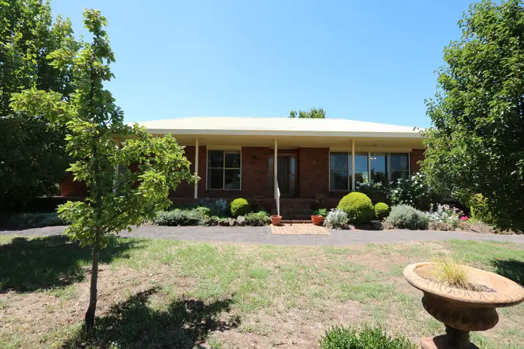 Main view of Homely house listing, 10 McCallum Street,, Carisbrook VIC 3464