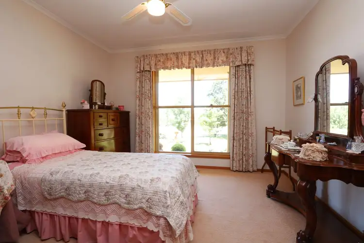 Seventh view of Homely house listing, 10 McCallum Street,, Carisbrook VIC 3464