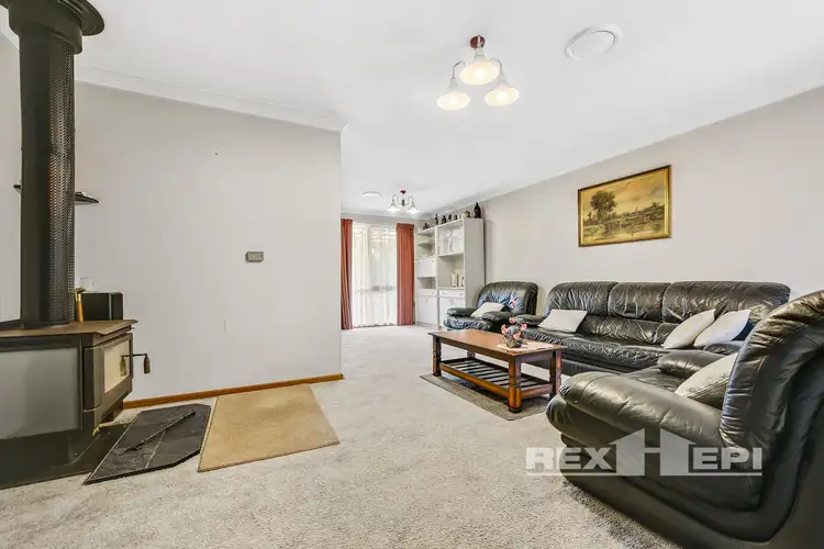 Third view of Homely house listing, 19 Melissa Court, Hampton Park VIC 3976