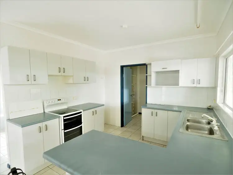 65 De Jarlais Street, Earlville QLD 4870