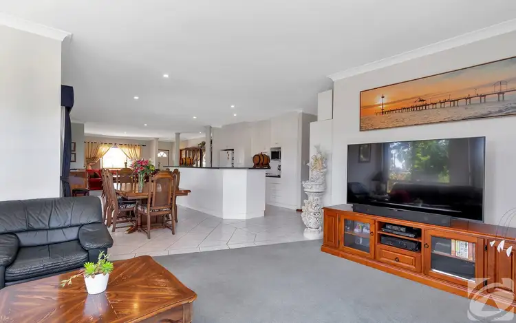Fifth view of Homely house listing, 10 John Murray Drive, Williamstown SA 5351