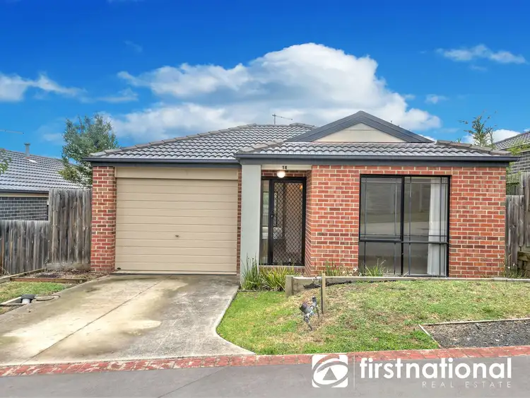 14/107 Army Road, Pakenham VIC 3810
