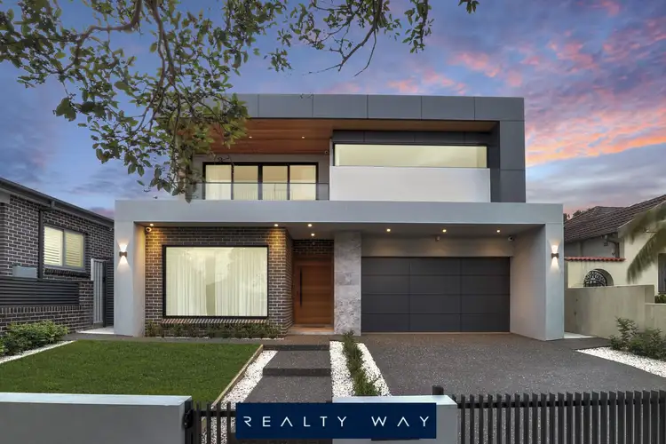 5 Albion Street, Roselands NSW 2196
