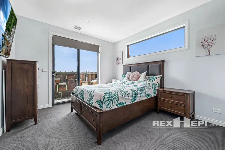 Sixth view of Homely unit listing, Unit 2/30 Hyssop Drive, Hallam VIC 3803