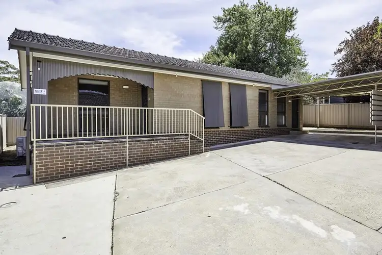 1/5 Clarence Avenue, Kennington VIC 3550