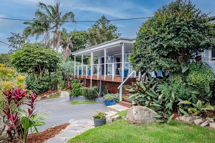 136 The Round Drive, Avoca Beach NSW 2251