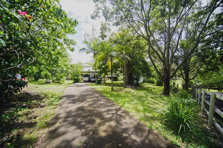 40 Country Road, Palmwoods QLD 4555