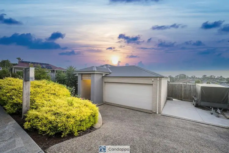 94 Jackson Drive, Drouin VIC 3818