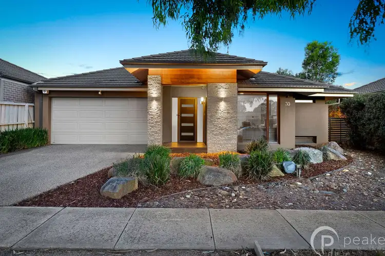 30 Kirrabilli Parade, Berwick VIC 3806