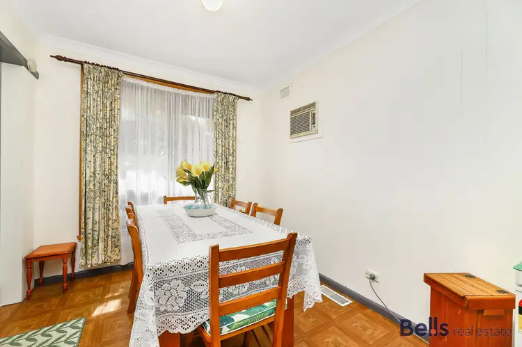 Sixth view of Homely house listing, 2 Wakool Avenue, Deer Park VIC 3023