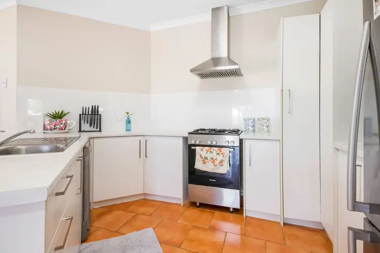 2A Wedge Place, Millars Well WA 6714
