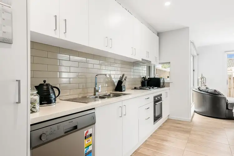 Fifth view of Homely unit listing, Unit 4/110-112 Frawley Road, Hallam VIC 3803