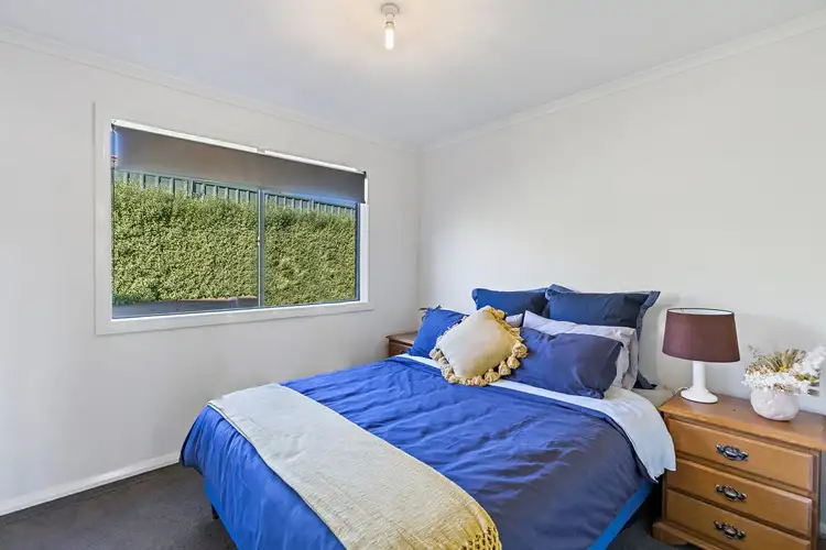 Sixth view of Homely house listing, 2A Jasmine Rise, Kangaroo Flat VIC 3555