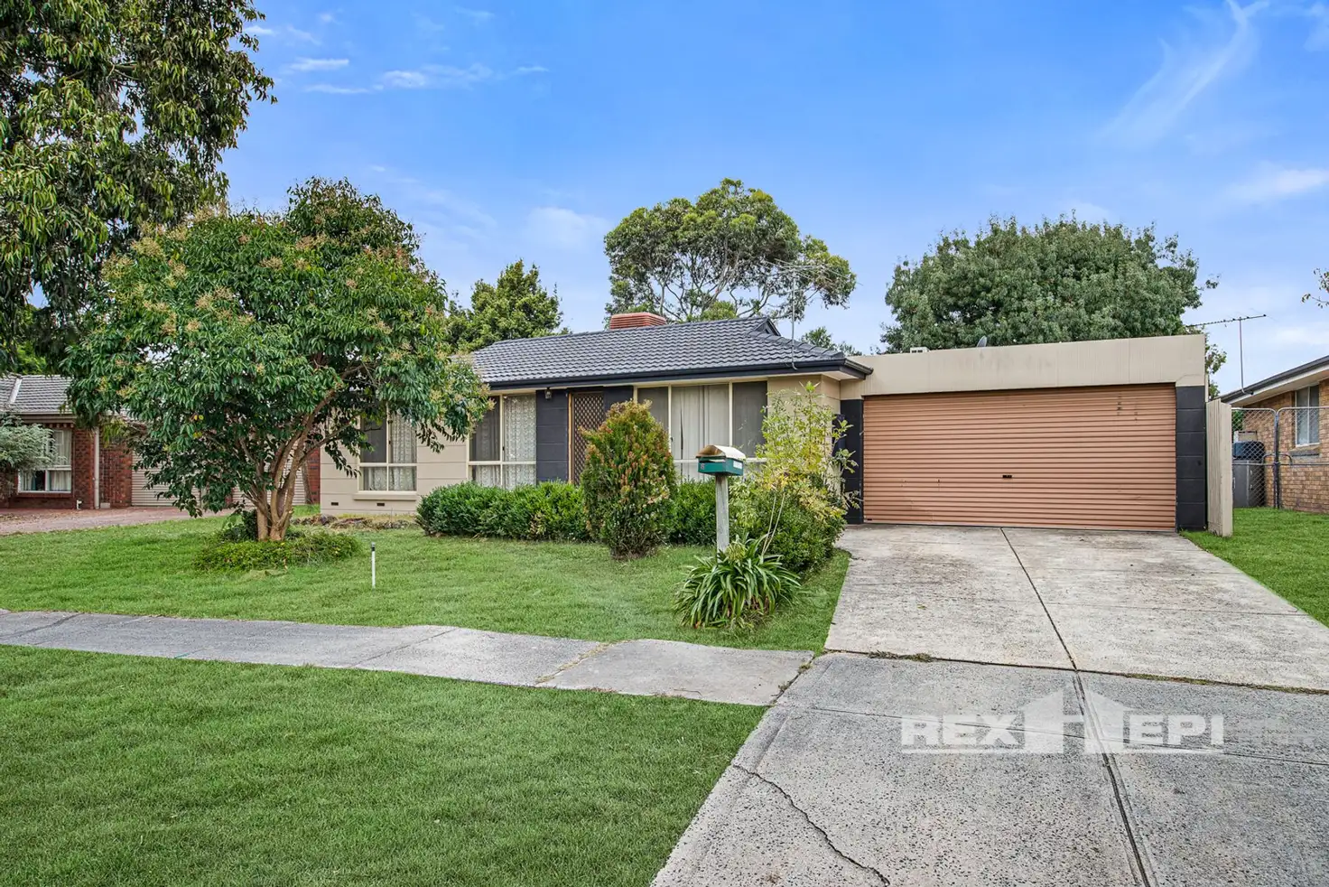 Main view of Homely house listing, 6 Manning Close, Hampton Park VIC 3976
