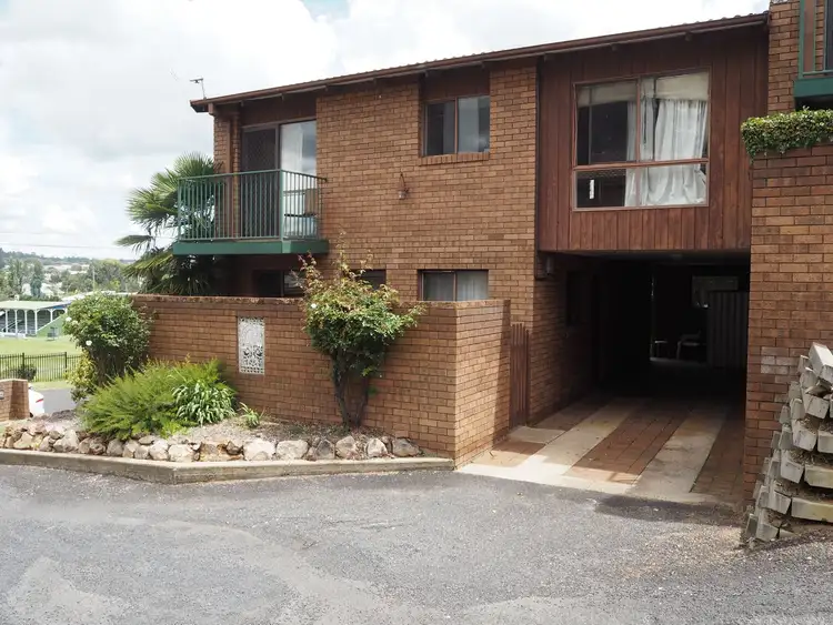 1/169 Kirkwood Street, Armidale NSW 2350