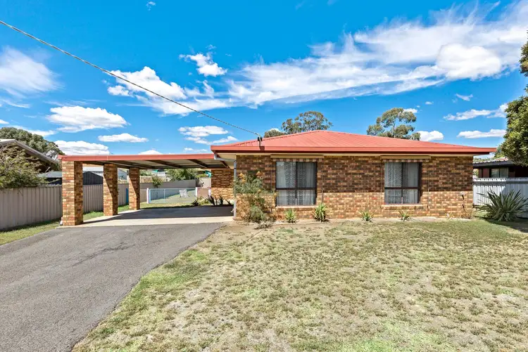 319 Mackenzie Street West, Kangaroo Flat VIC 3555