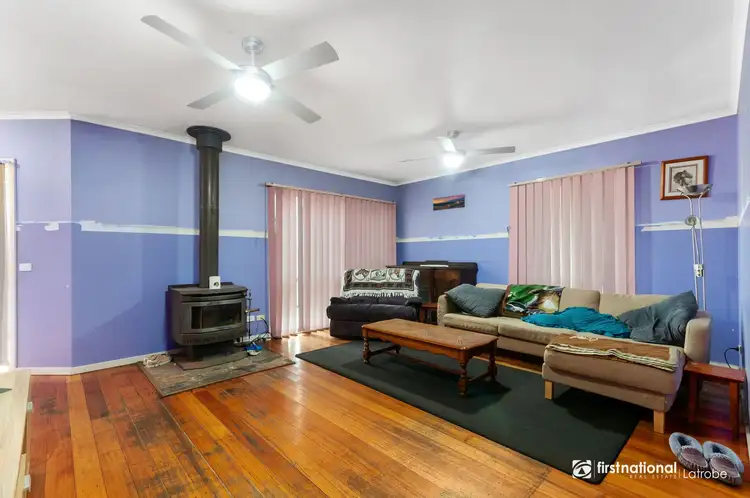 Sixth view of Homely house listing, 9 Tenneille Court, Rosedale VIC 3847