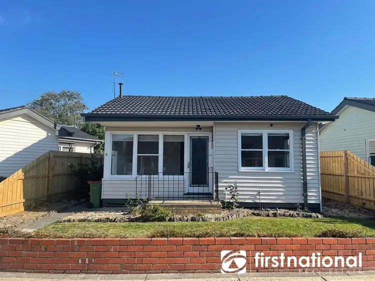 6 Dame Pattie Avenue