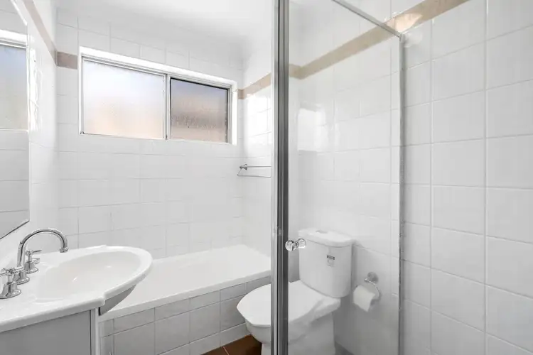 Sixth view of Homely unit listing, 6/40 The Crescent, Dee Why NSW 2099