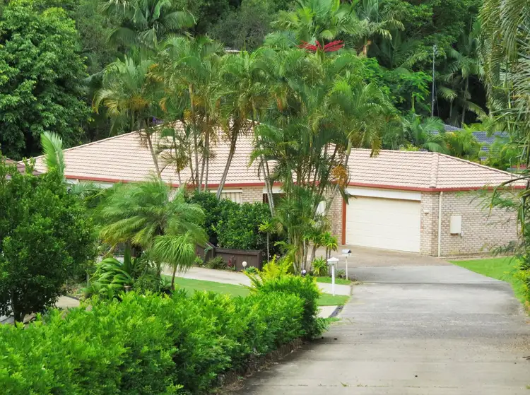 4 Dolphin Parade, Little Mountain QLD 4551