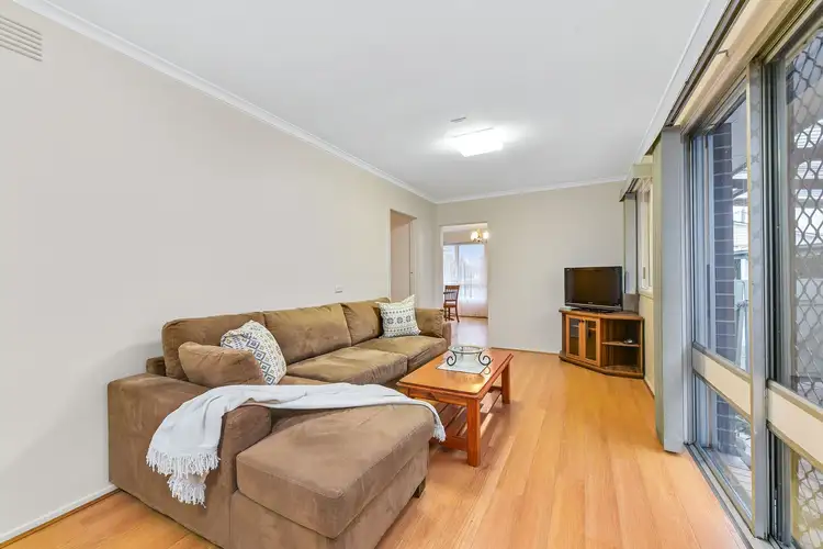 Fifth view of Homely house listing, 4 Robin Court, Keysborough VIC 3173